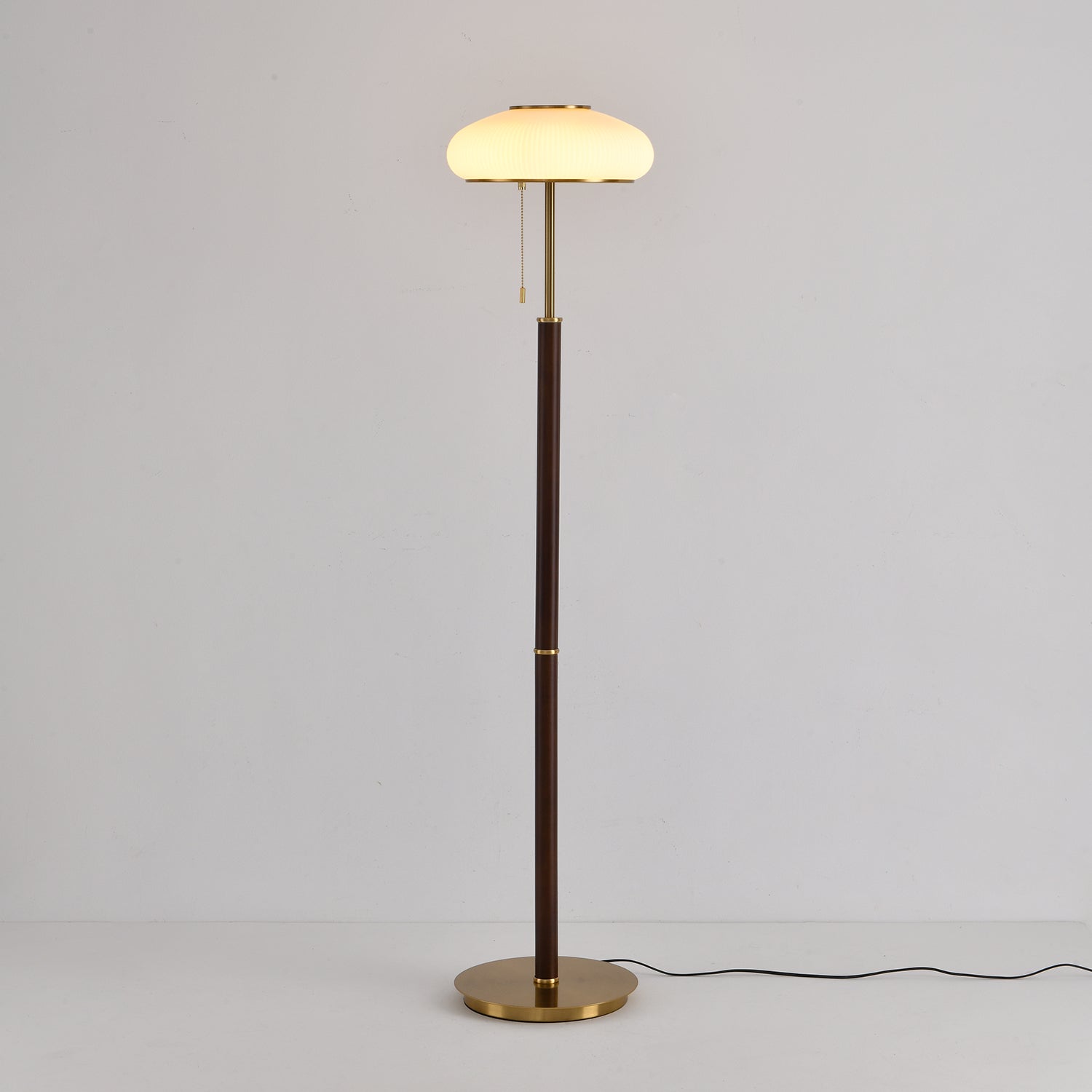 Arvia Floor Lamp