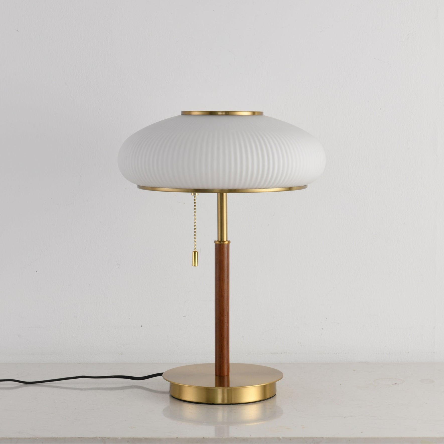 Arvia Table Lamp