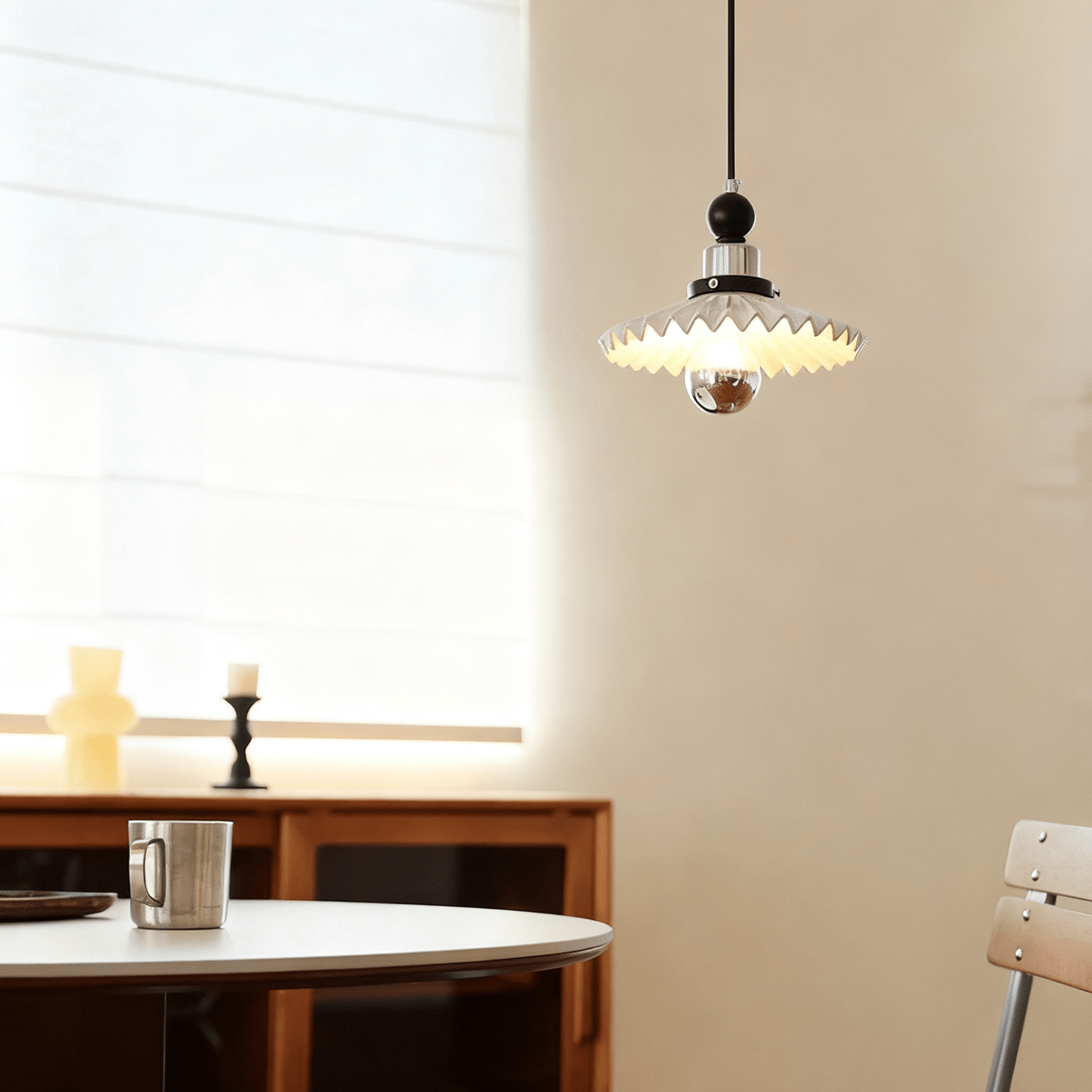 Pleated Petal Pendant Lamp