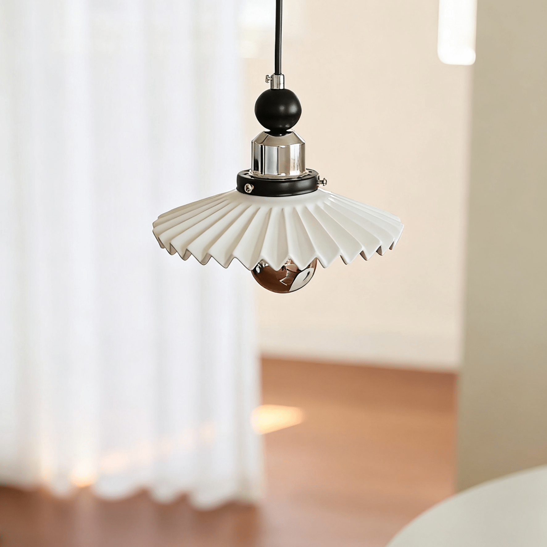 Pleated Petal Pendant Lamp