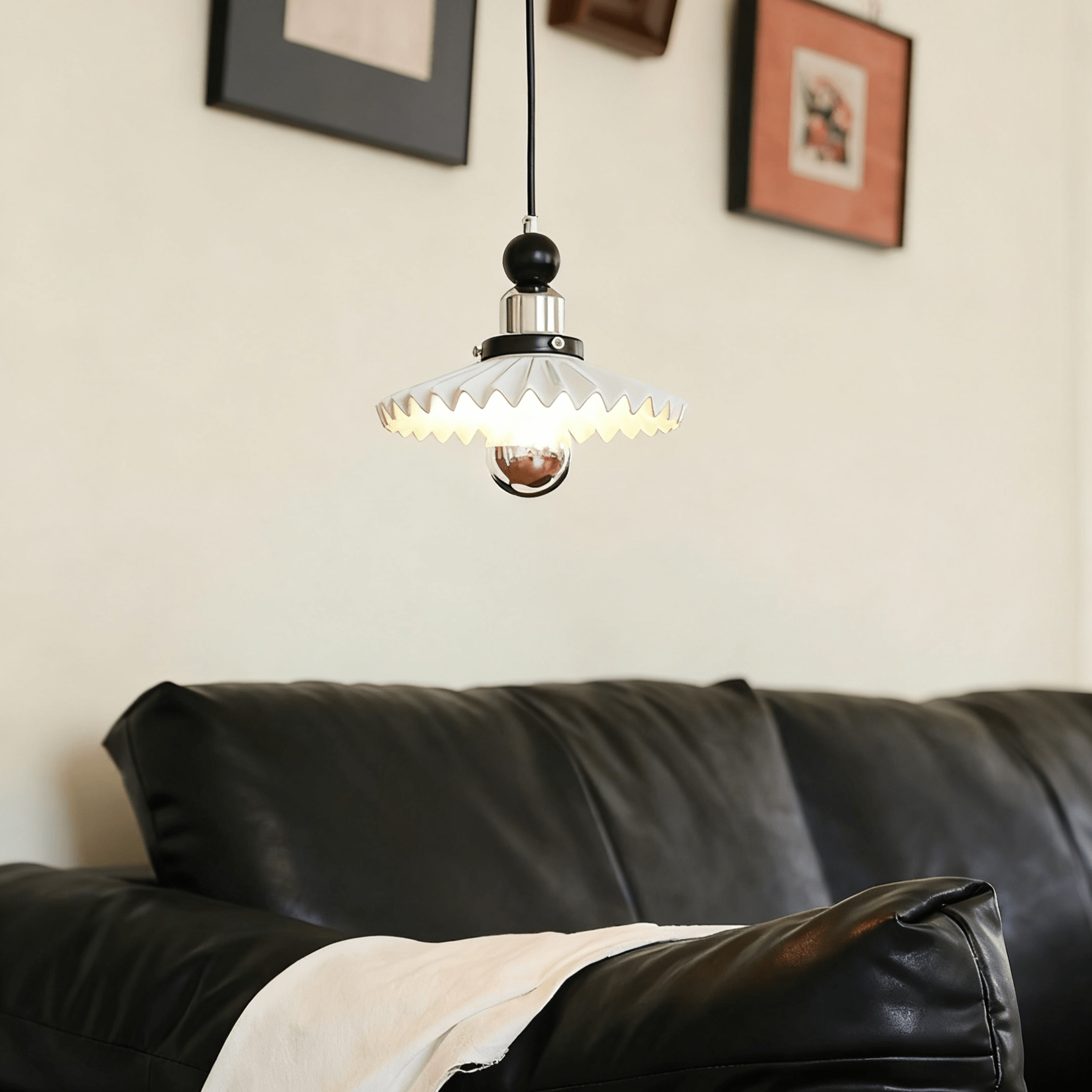 Pleated Petal Pendant Lamp