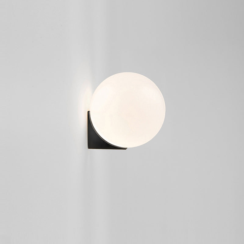 Rudsy Wall Lamp