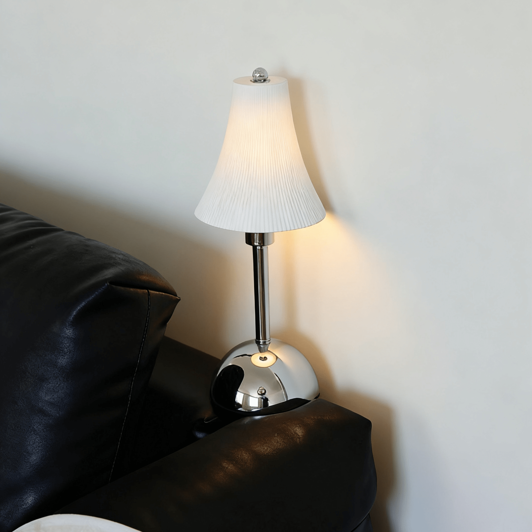 Slim Waist Table Lamp