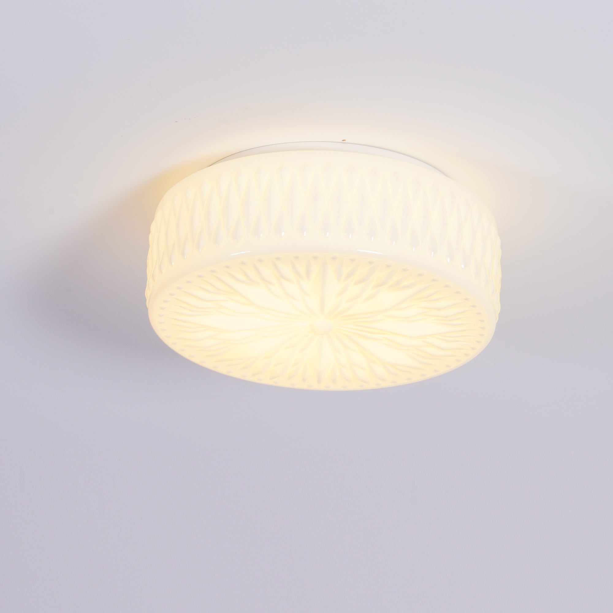 Abker Ceiling Light
