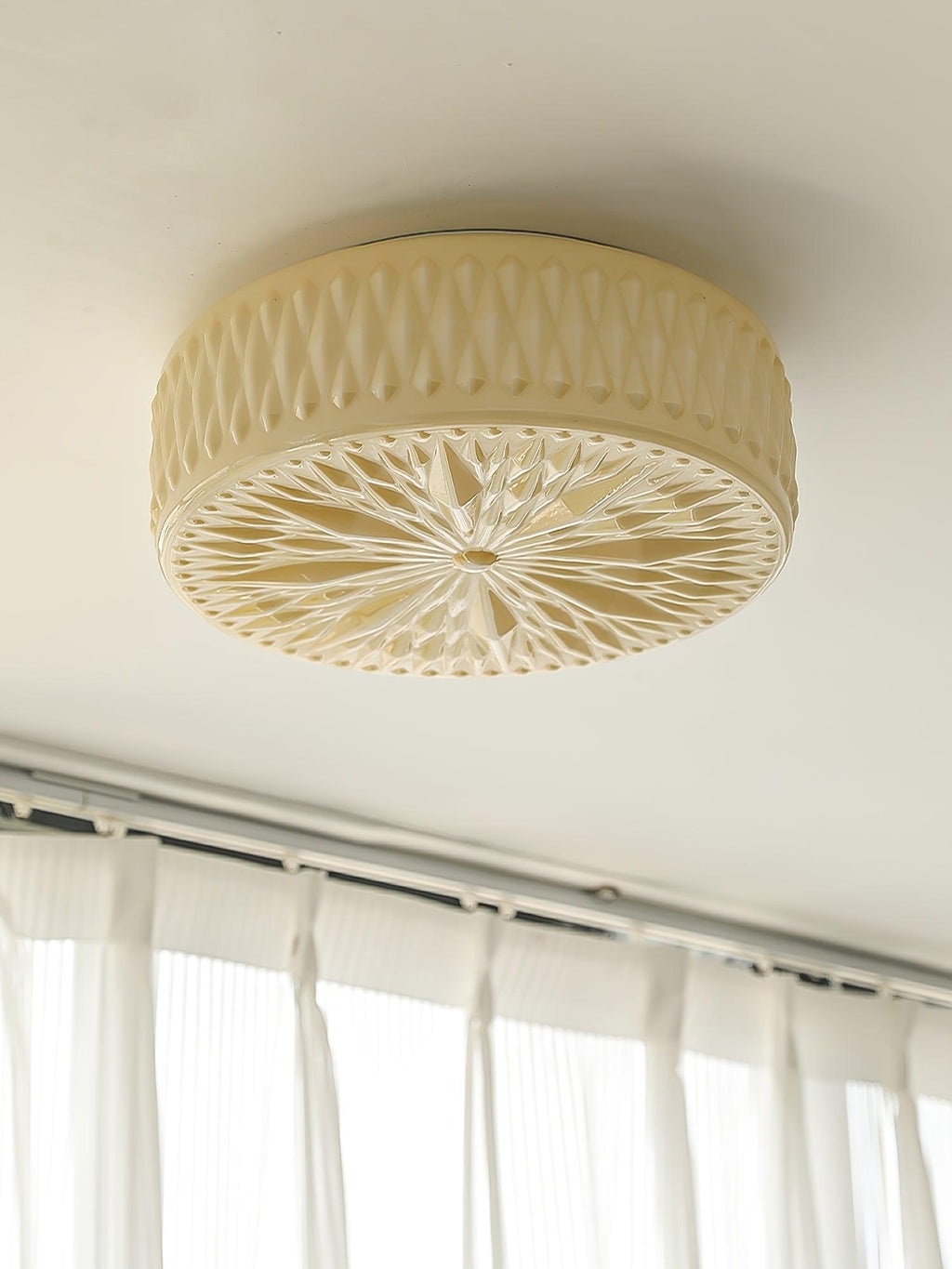 Abker Ceiling Light