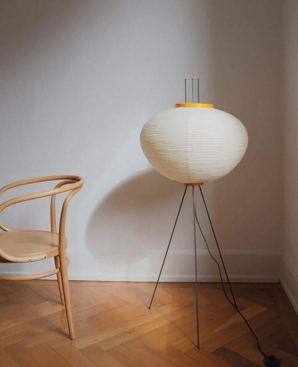 Akari Floor Lamp