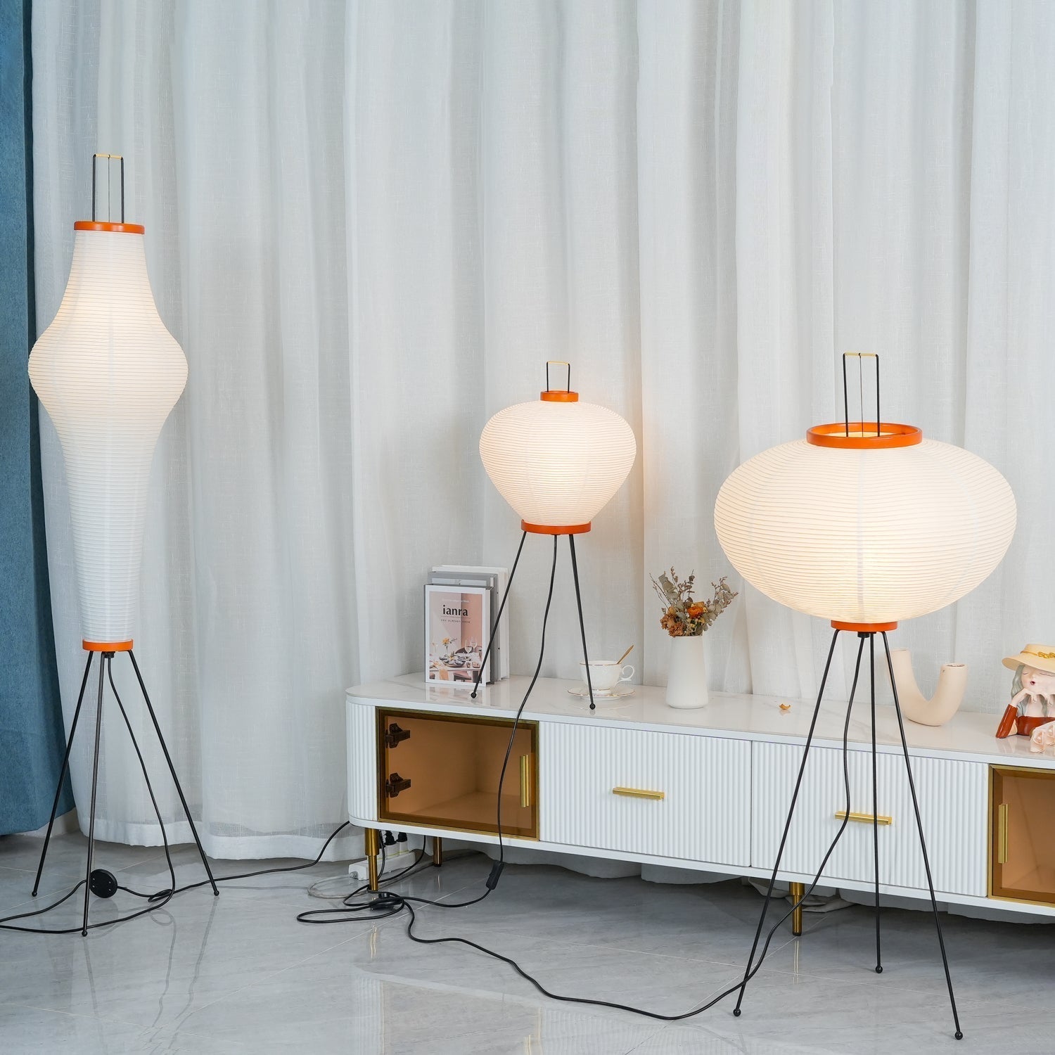 Akari Floor Lamp