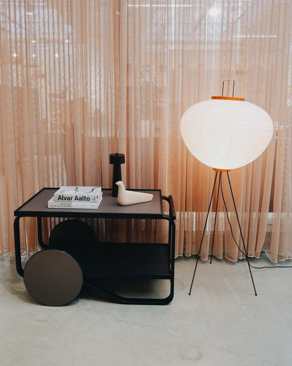 Akari Floor Lamp