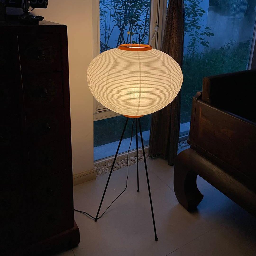 Akari Floor Lamp