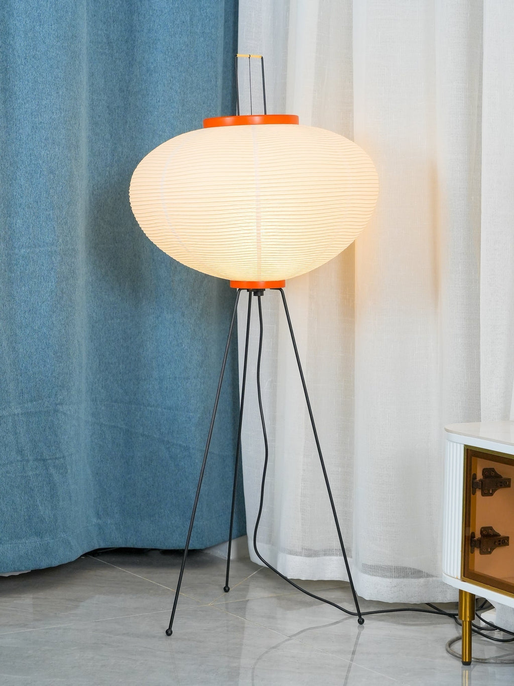 Akari Floor Lamp