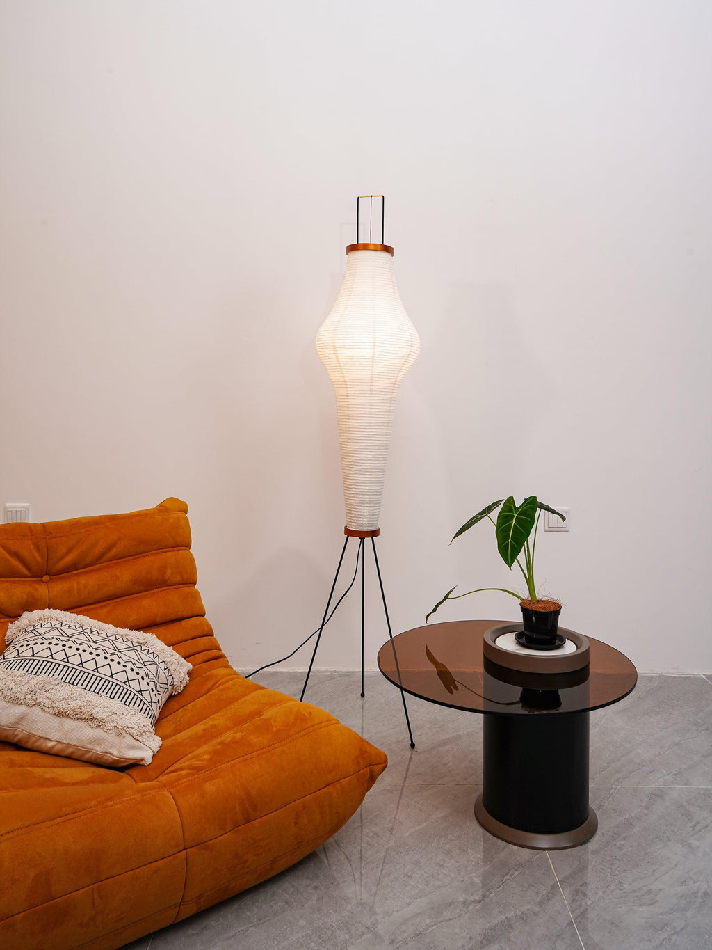Akari Floor Lamp