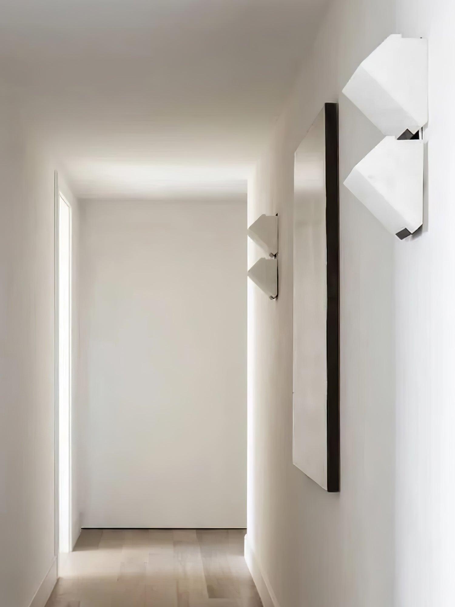 Alabaster Staircase Wall Lamp