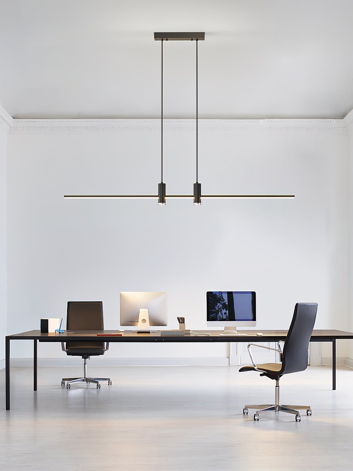 Asteros Pendant Light