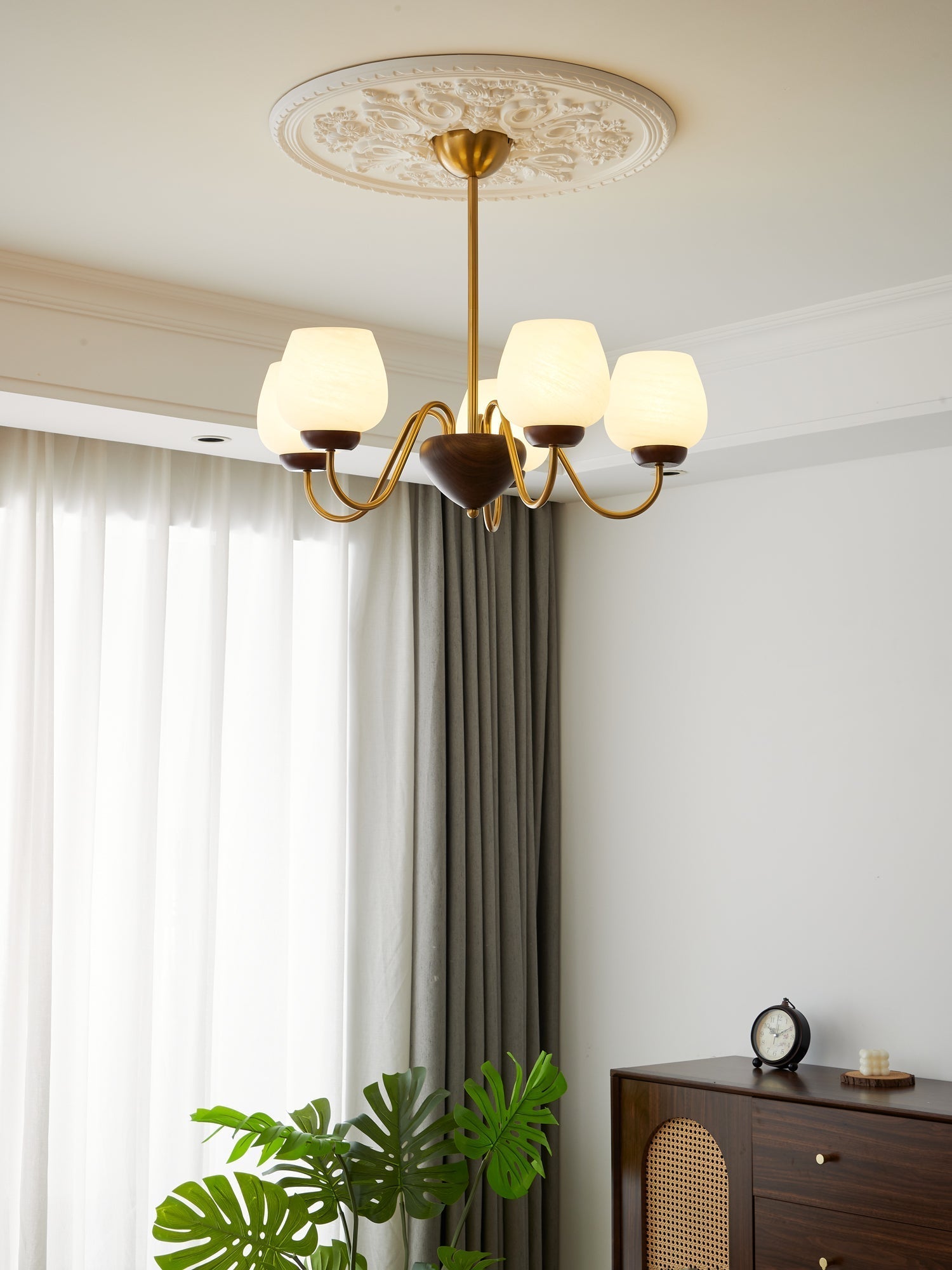 Aurelia Chandelier