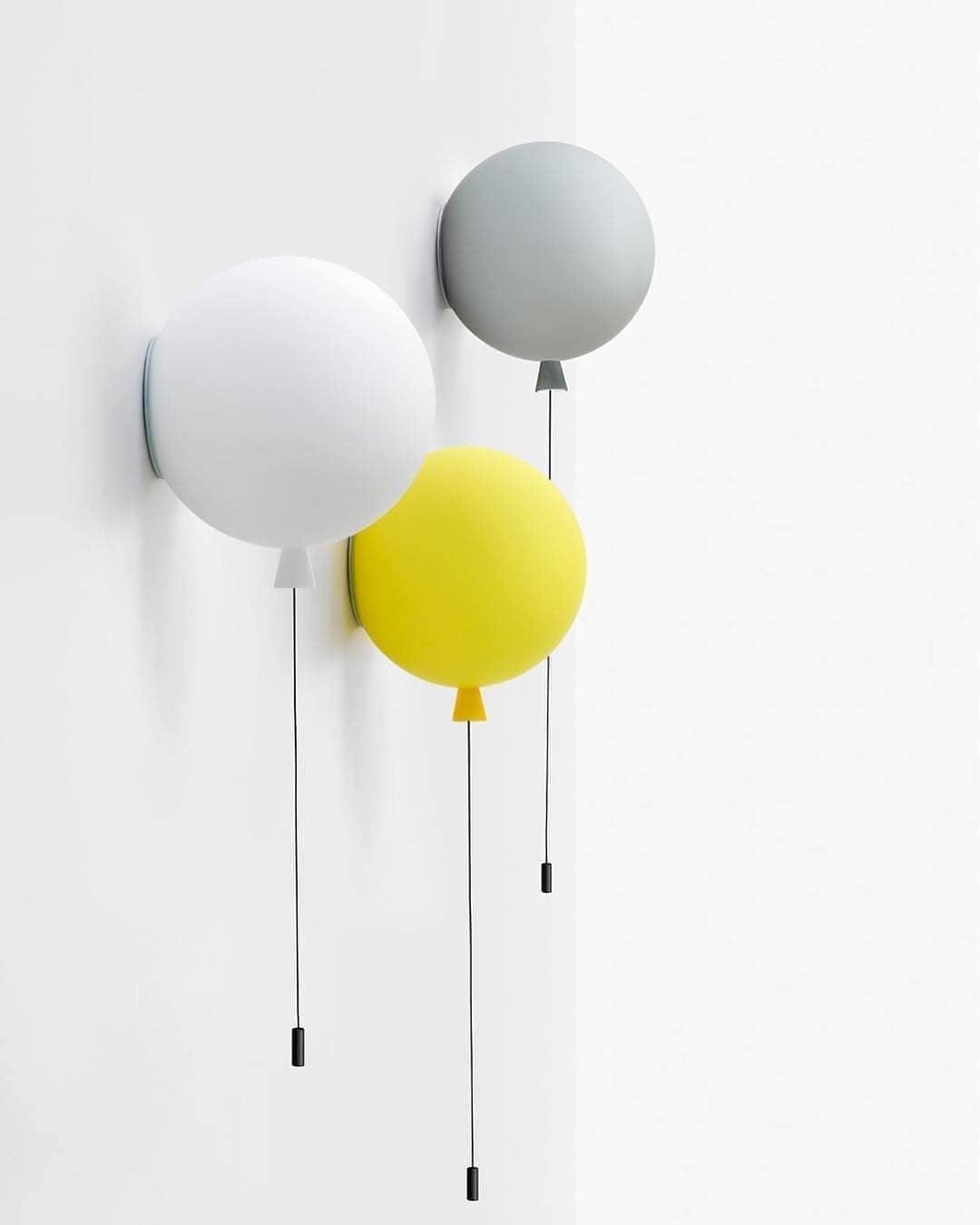 Balloon Wall Lamp