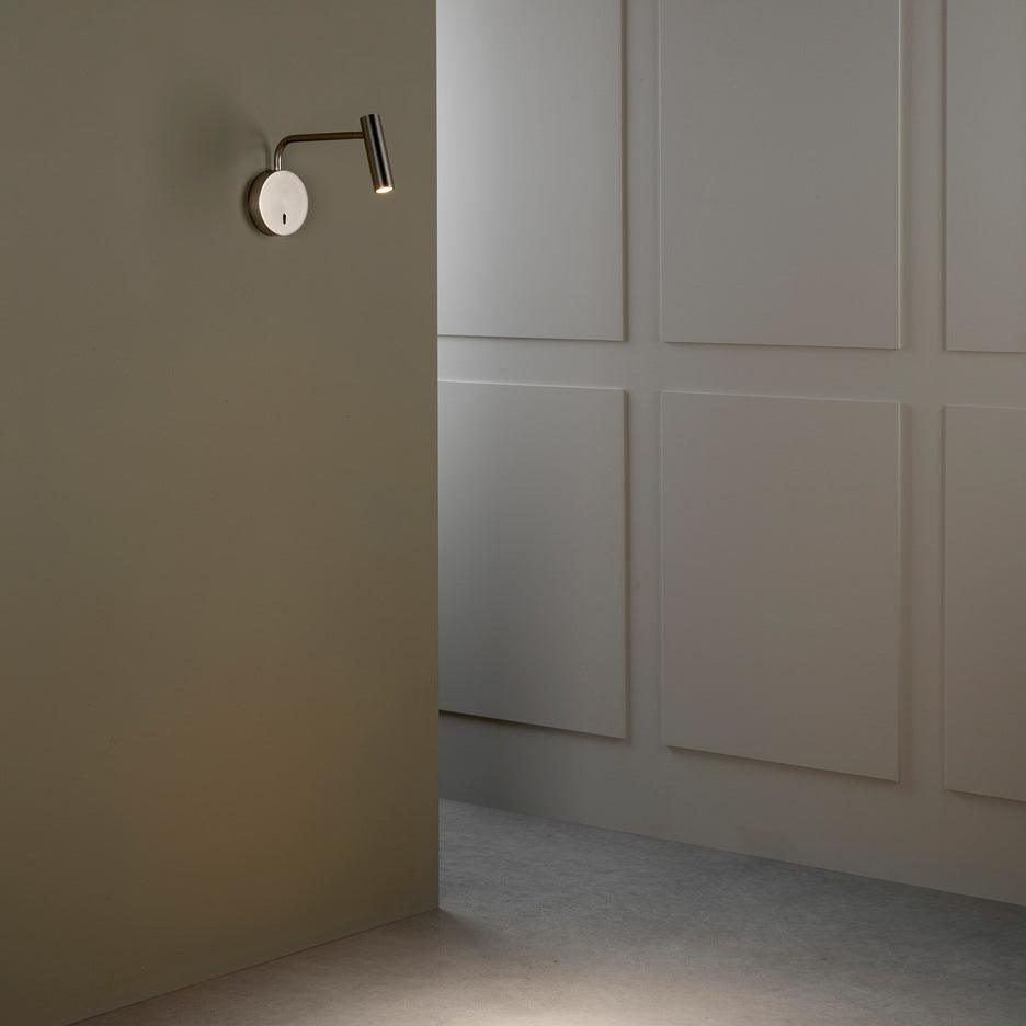 Black Simplicity LED Wall Lamp