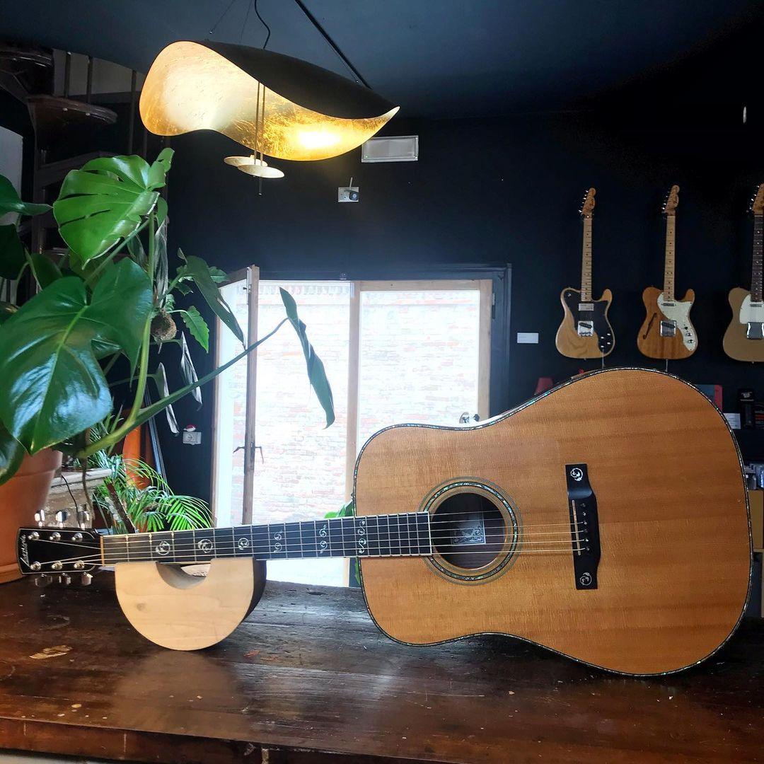 Black Wheel Pendant Light