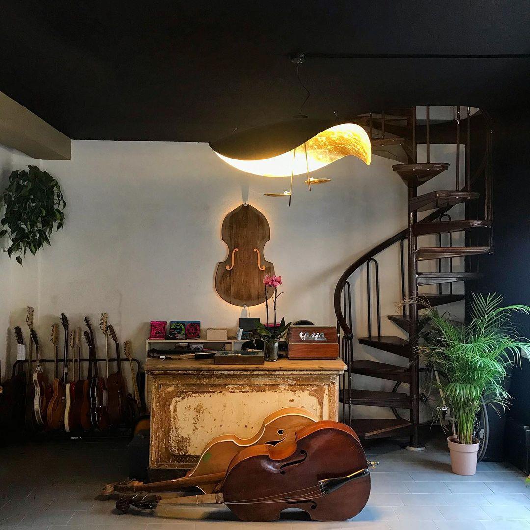 Black Wheel Pendant Light