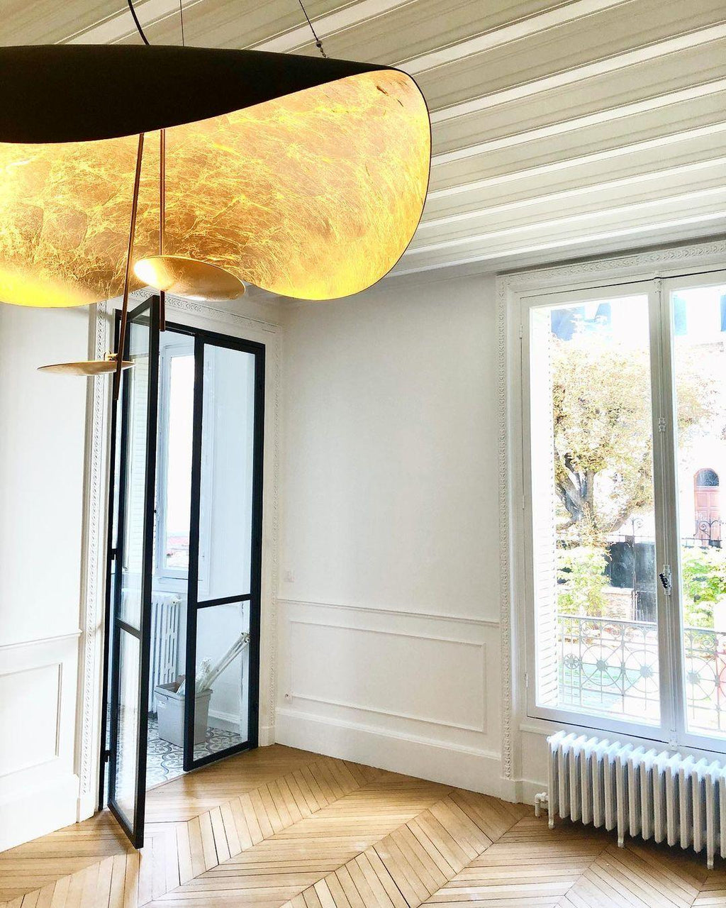 Black Wheel Pendant Light