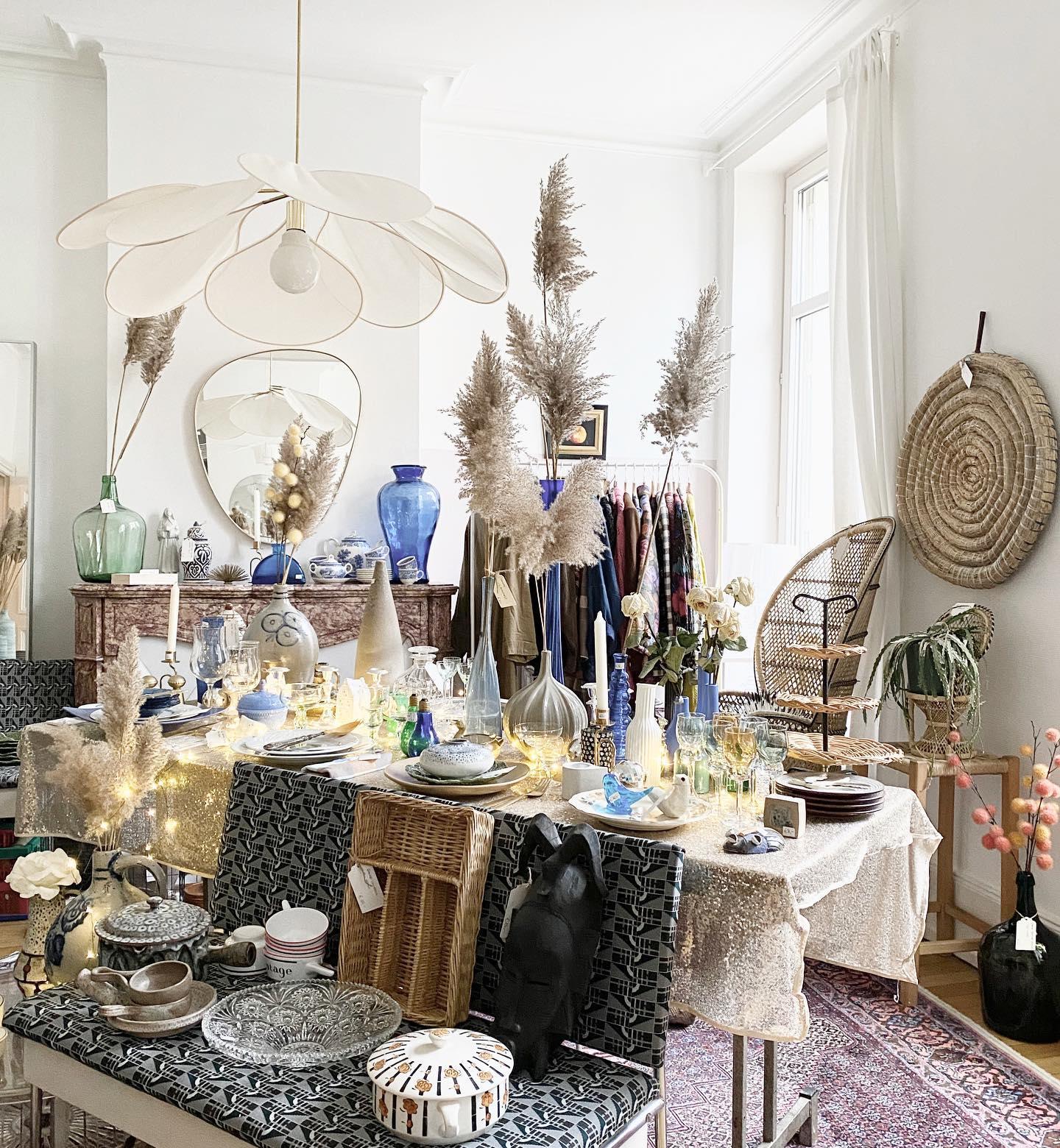 Blossom Pendant Lamp