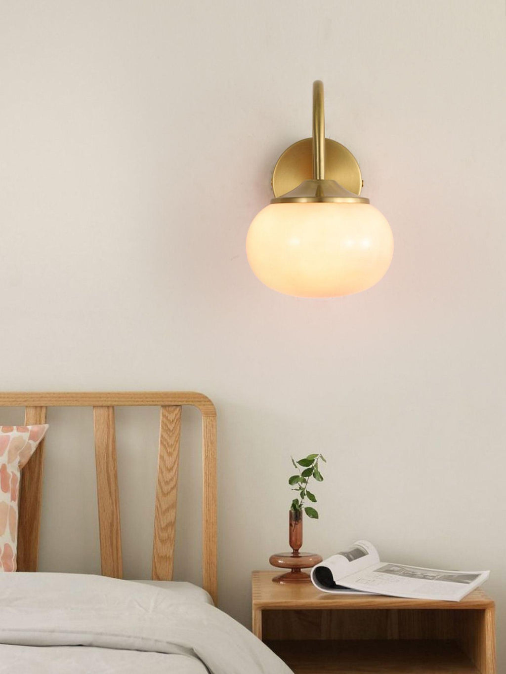 Bubble Pot Wall Lamp