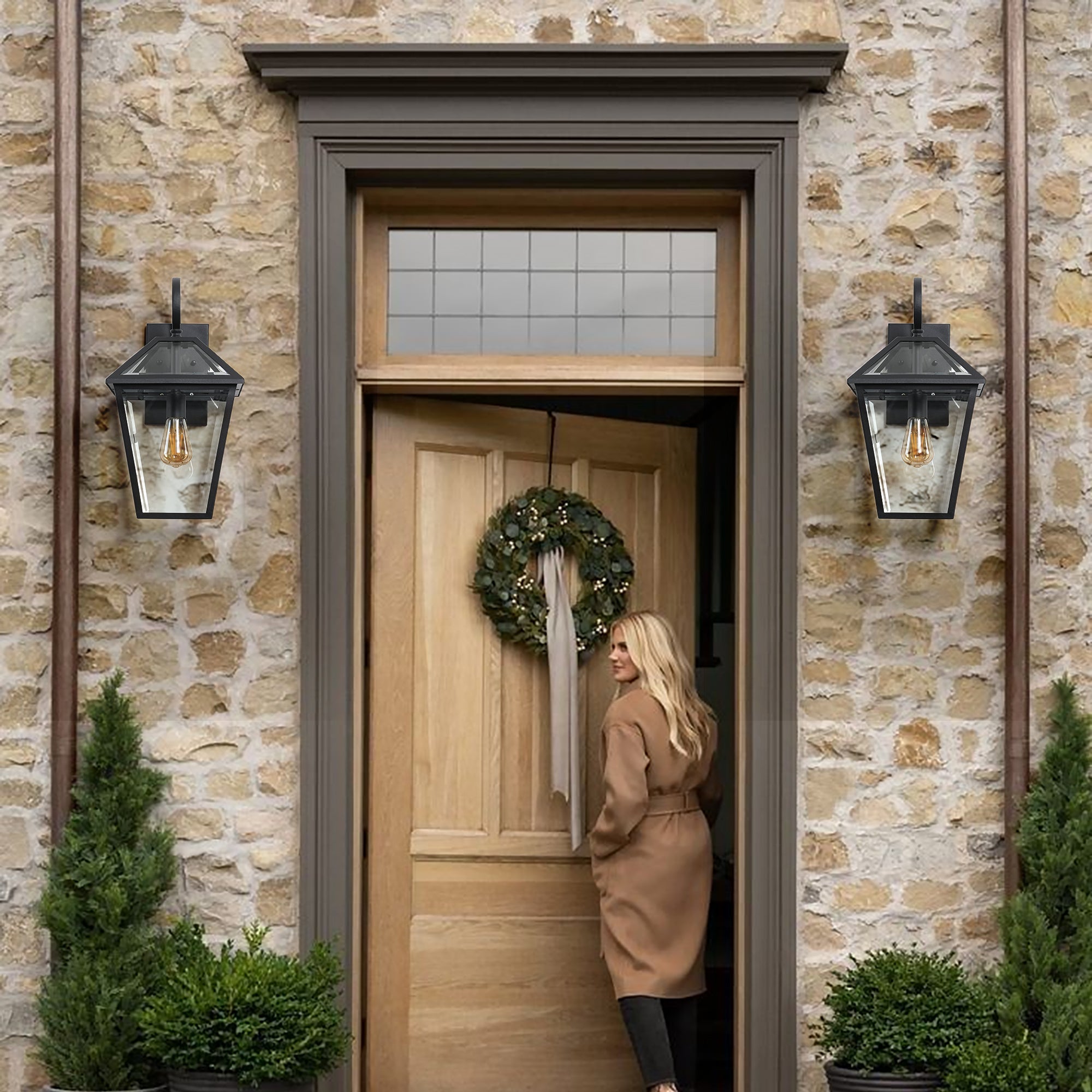 Carriage Lanterns Outdoor Wall Lamp