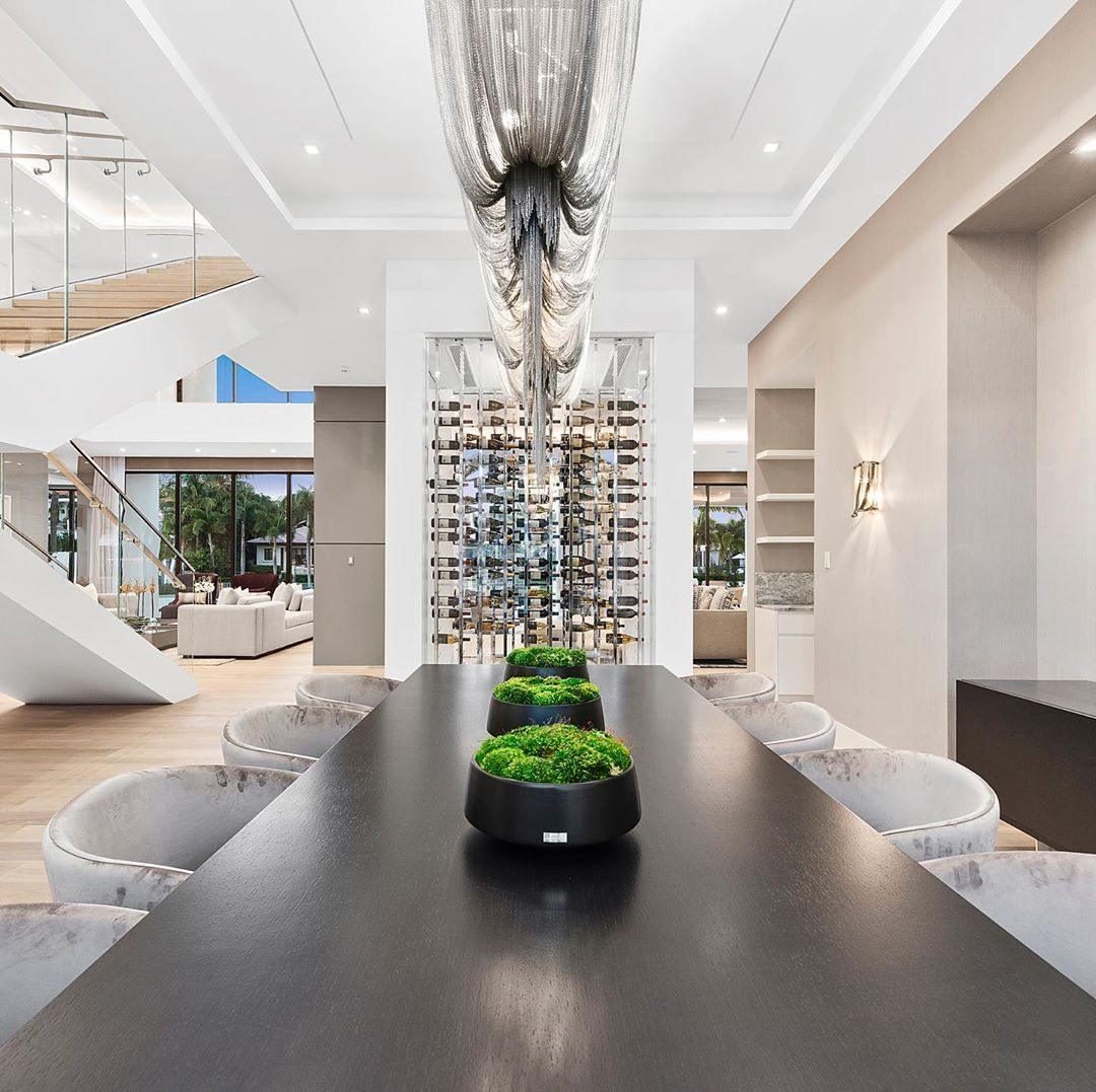 Chains Shimmering Pendant Light