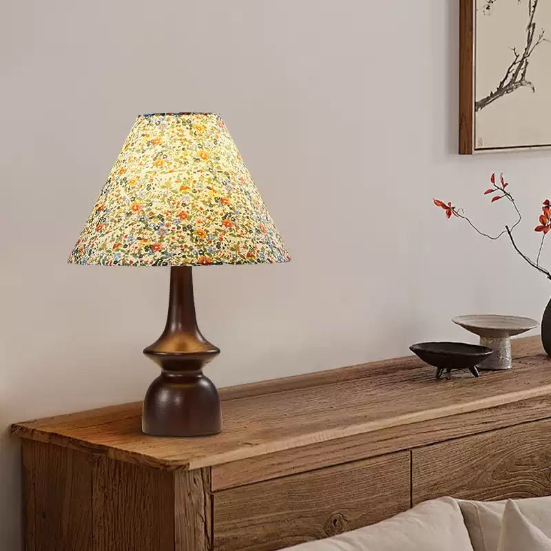 Country Style Table Lamp