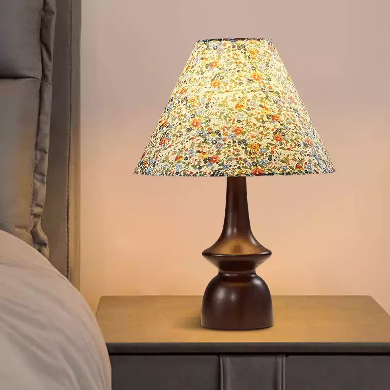 Country Style Table Lamp