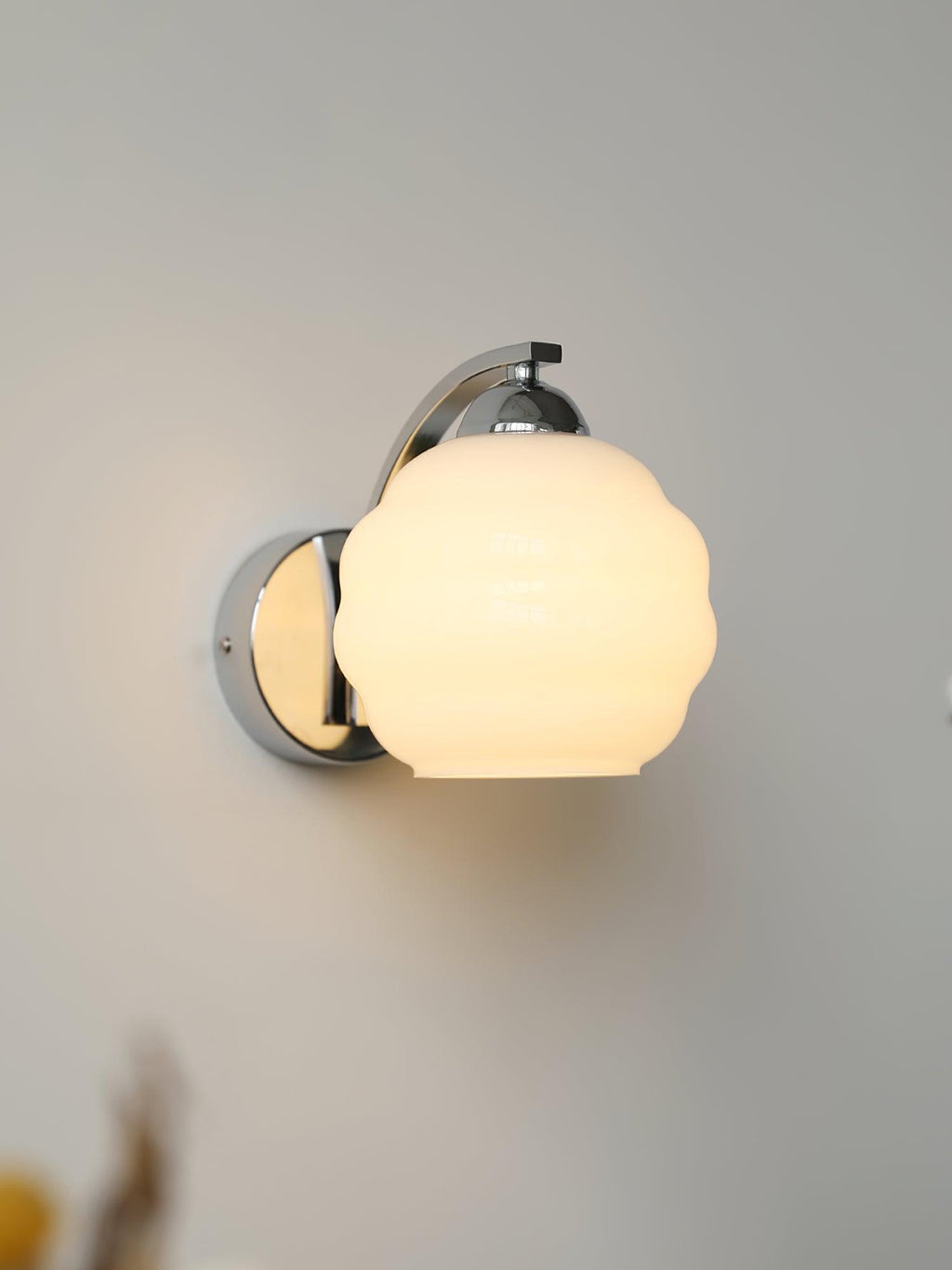 Curved Retro Wall Lamp