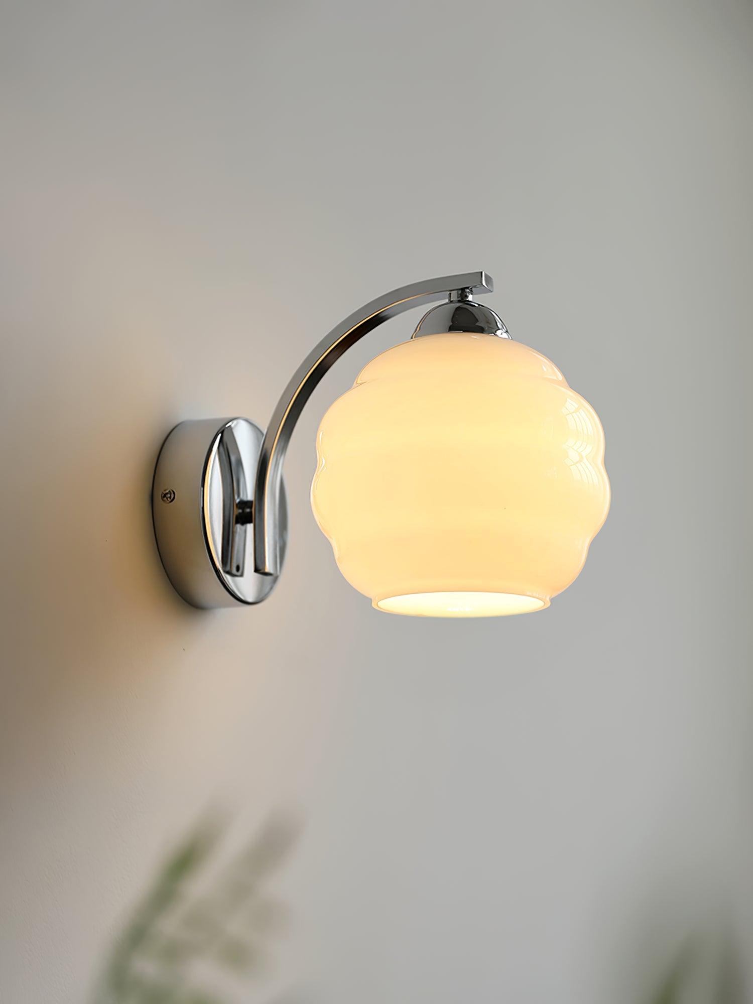 Curved Retro Wall Lamp