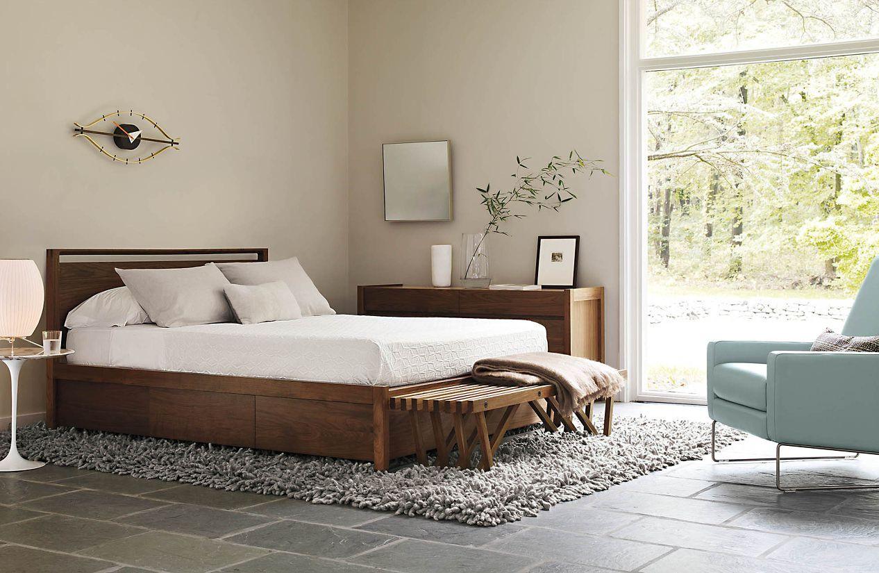 Freya Tripod Table Lamp