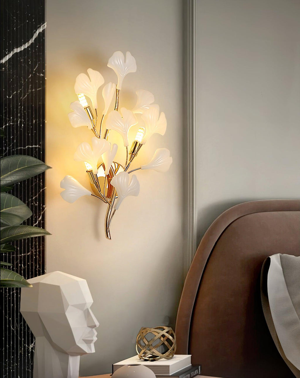 Ginkgo Leaf Wall Lamp