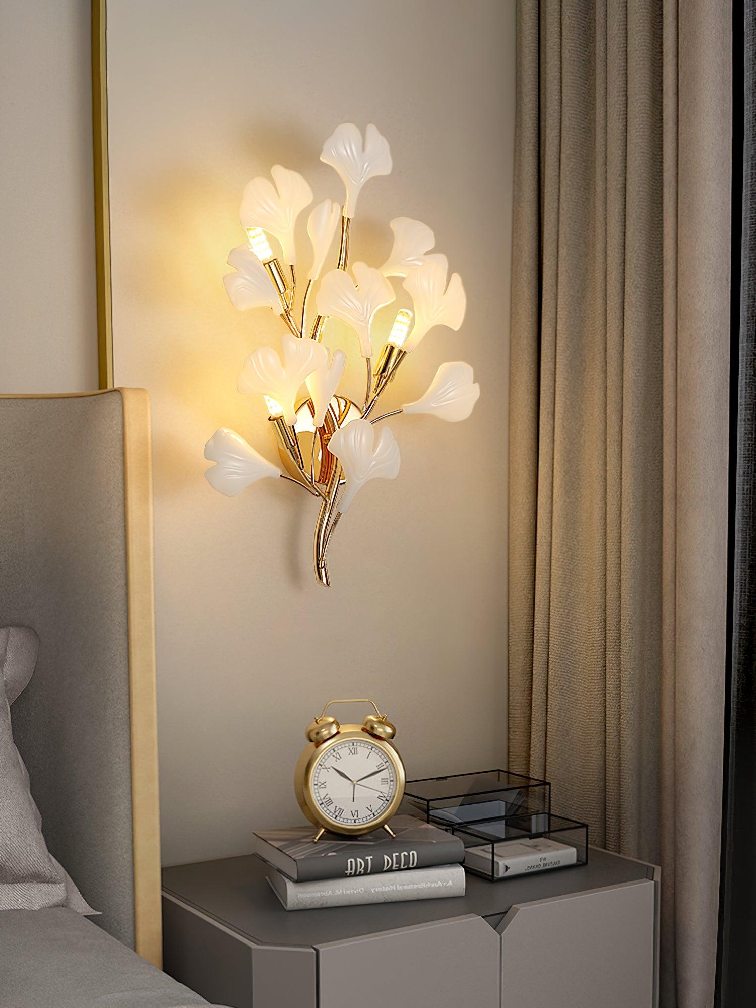 Ginkgo Leaf Wall Lamp