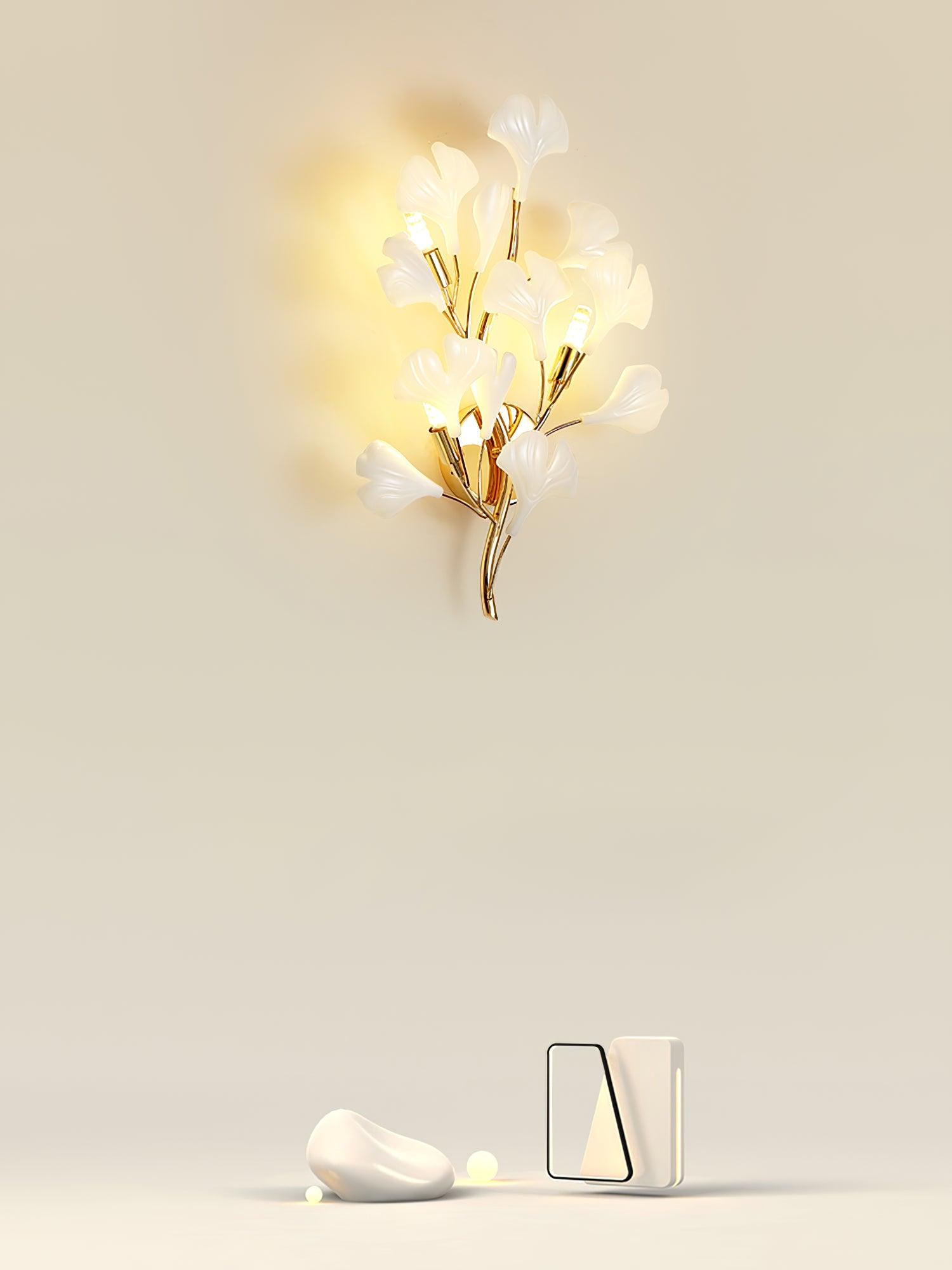 Ginkgo Leaf Wall Lamp