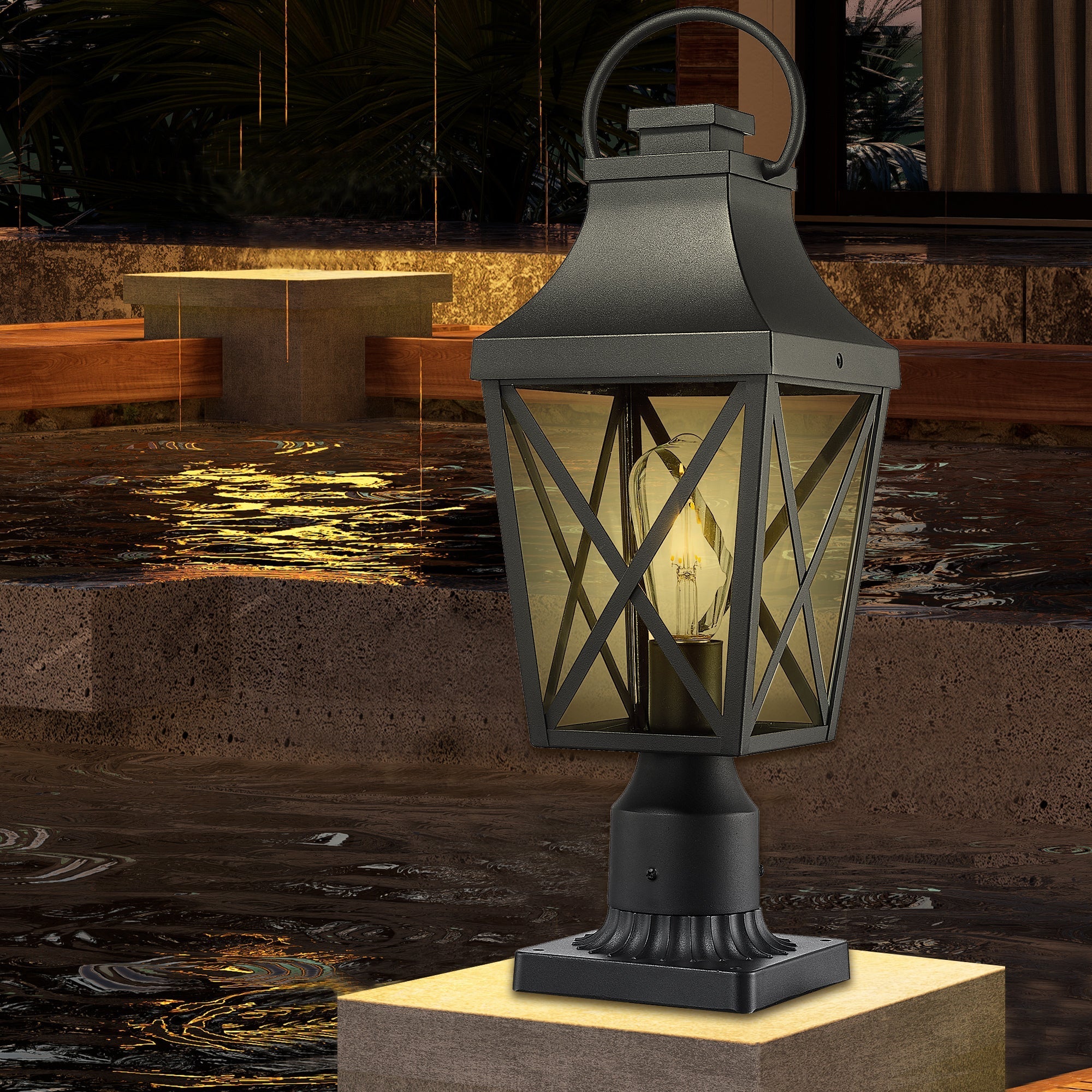 Heritage Lantern Outdoor Post Light