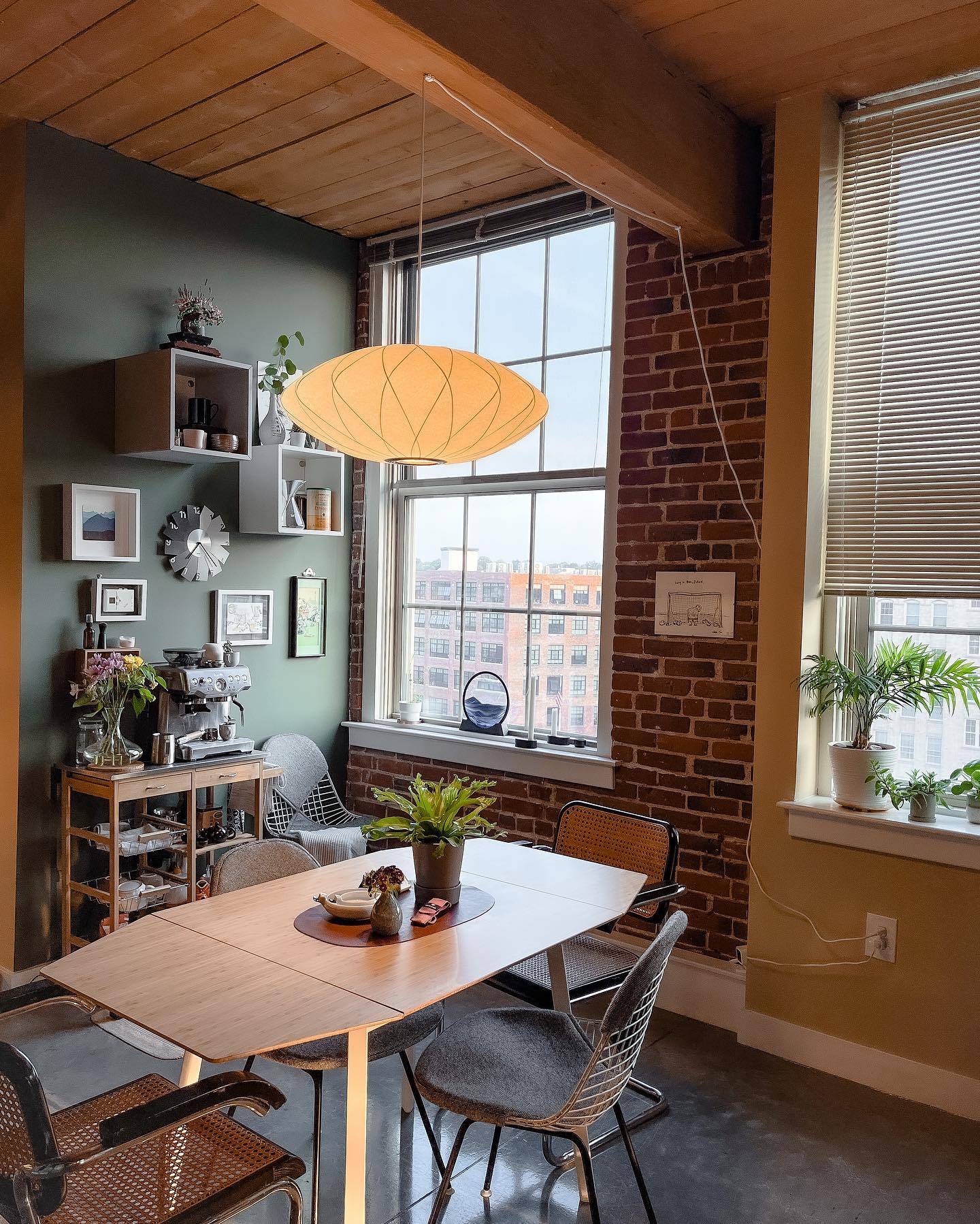 Imitation Silk Bubble Swag Pendant Light