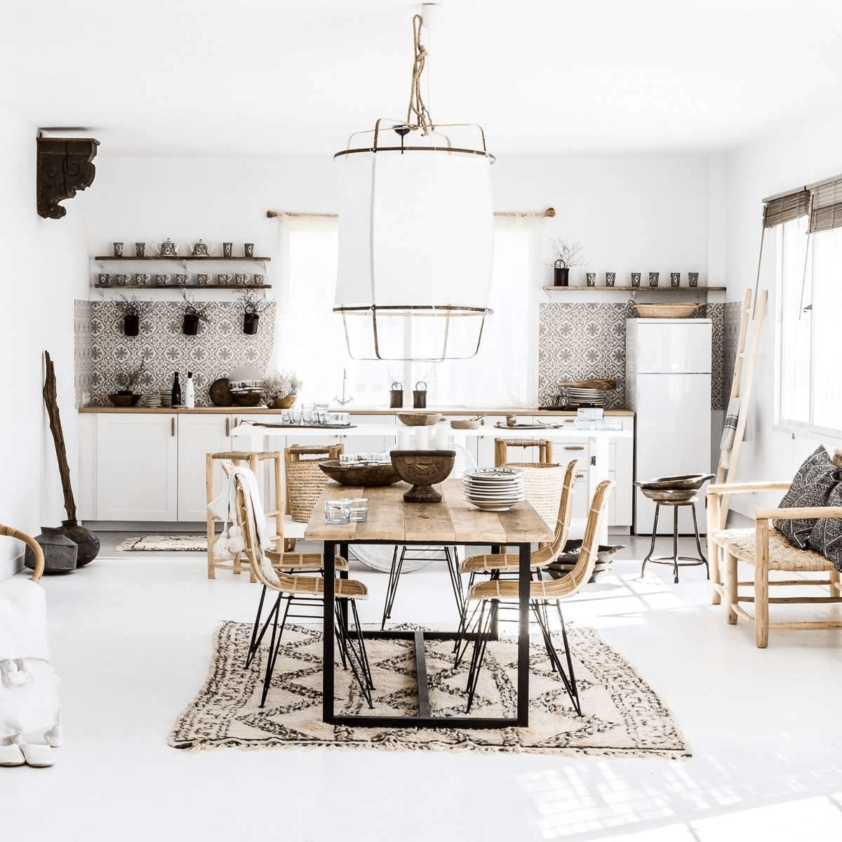 Lantern Pendant Light