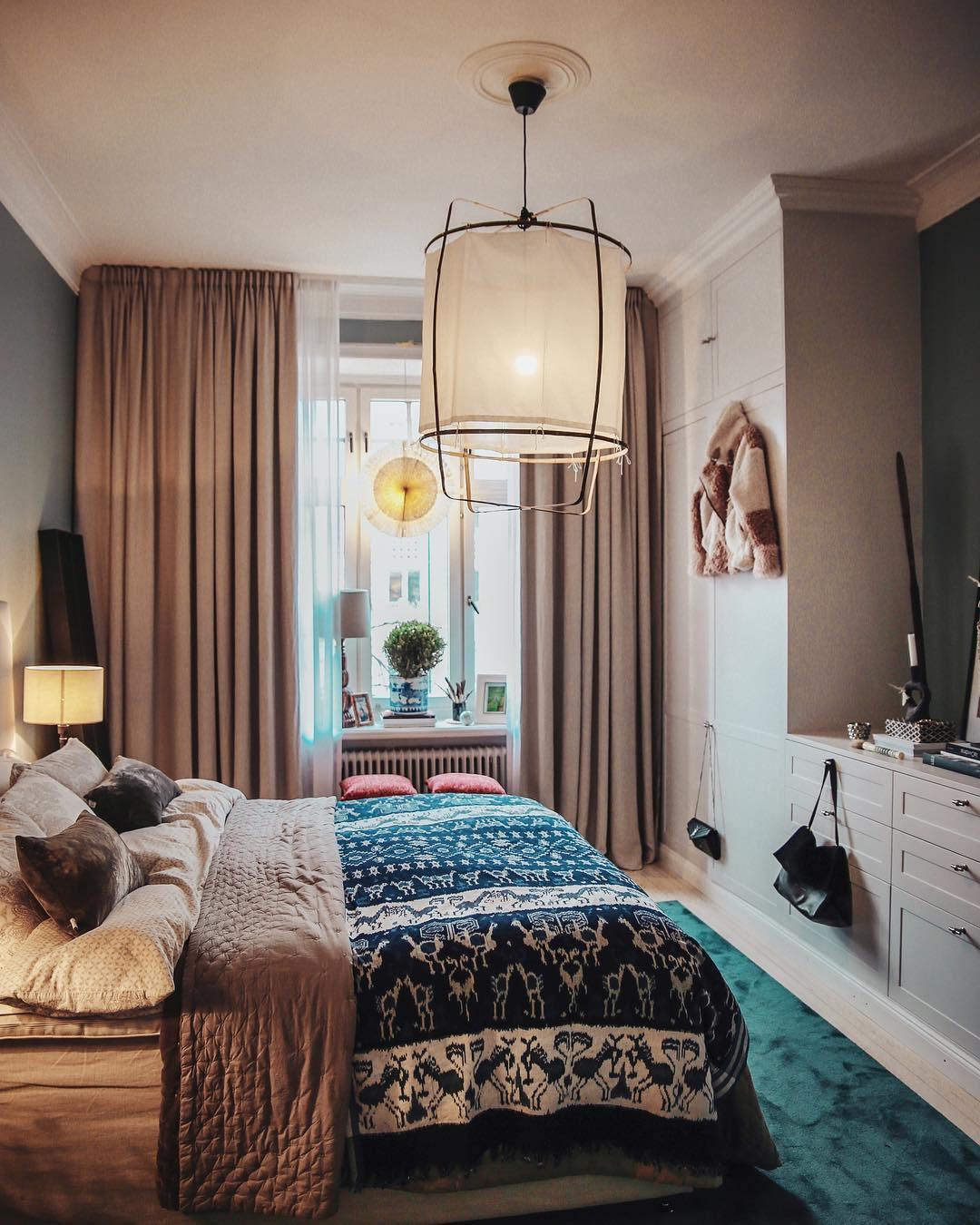 Lantern Pendant Light