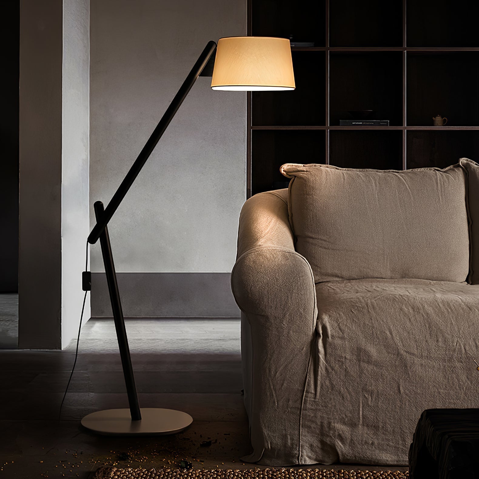 Lean Pivot Floor Lamp - ZozHome