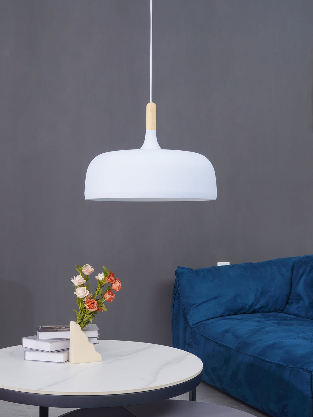 Lira Pendant Light