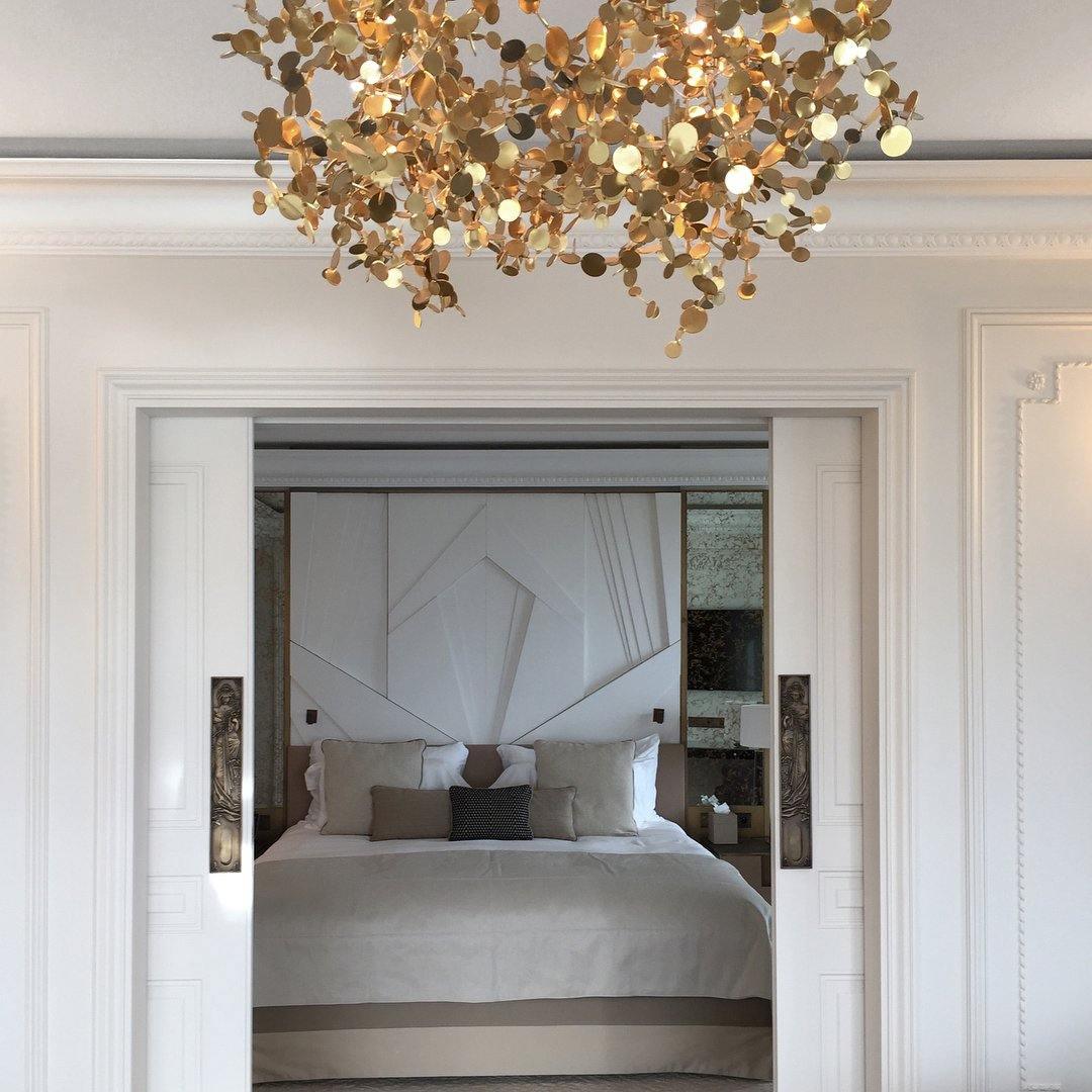 Luminex Chandelier