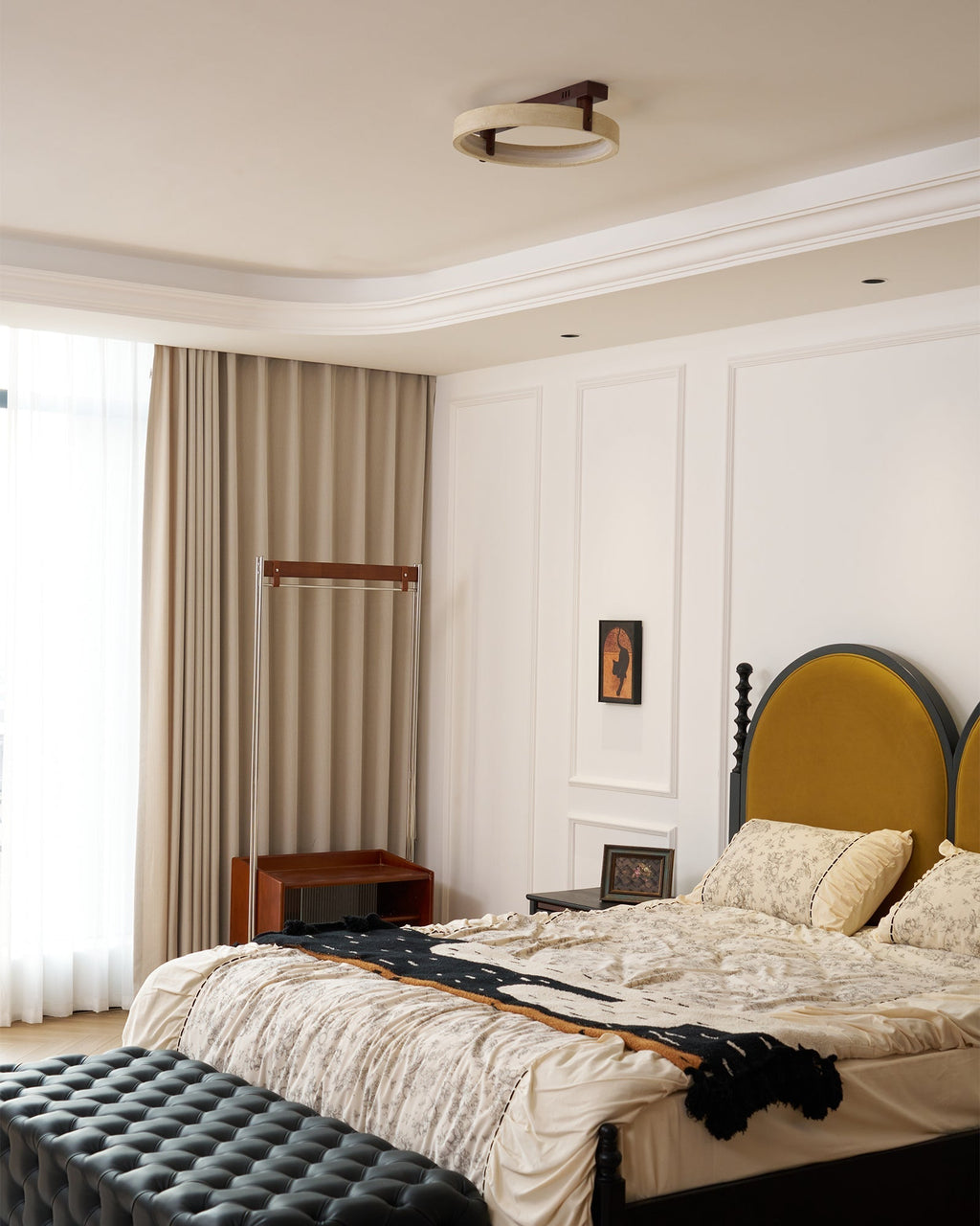 Lumos Halo Ceiling Lamp