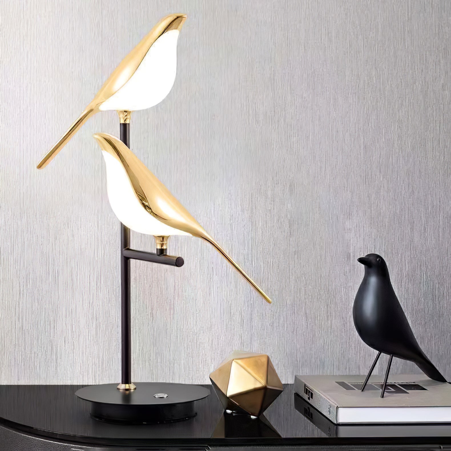 Magpie Perch Table Lamp - ZozHome