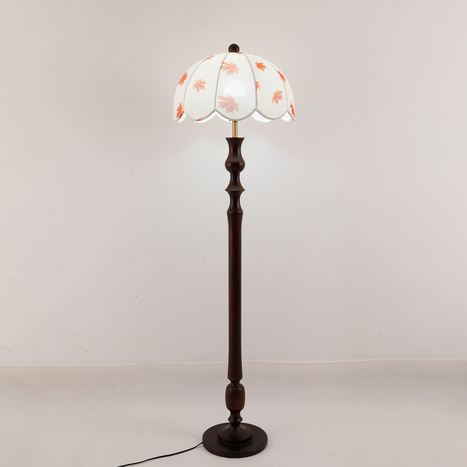 Nova Floor Lamp