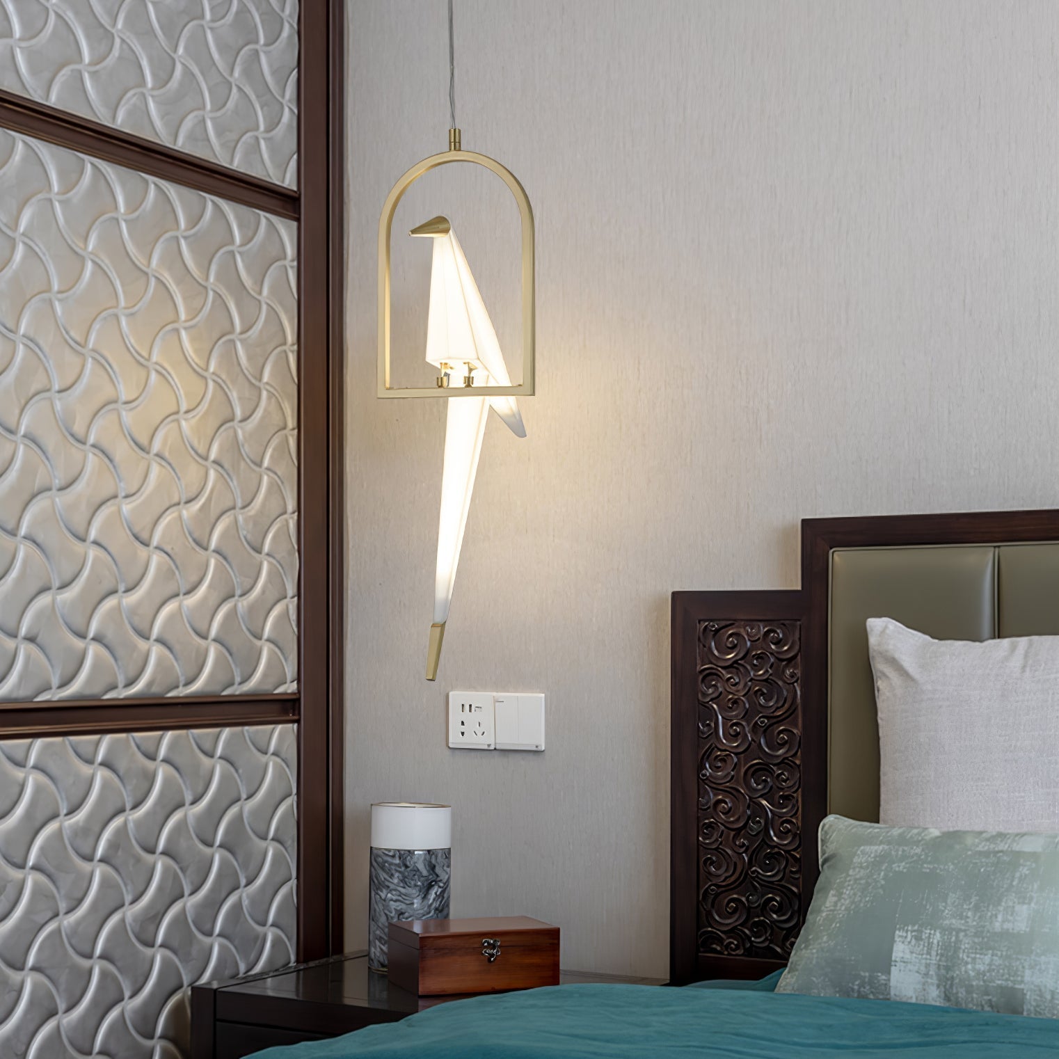 Paper Crane Bird LED Chandelier