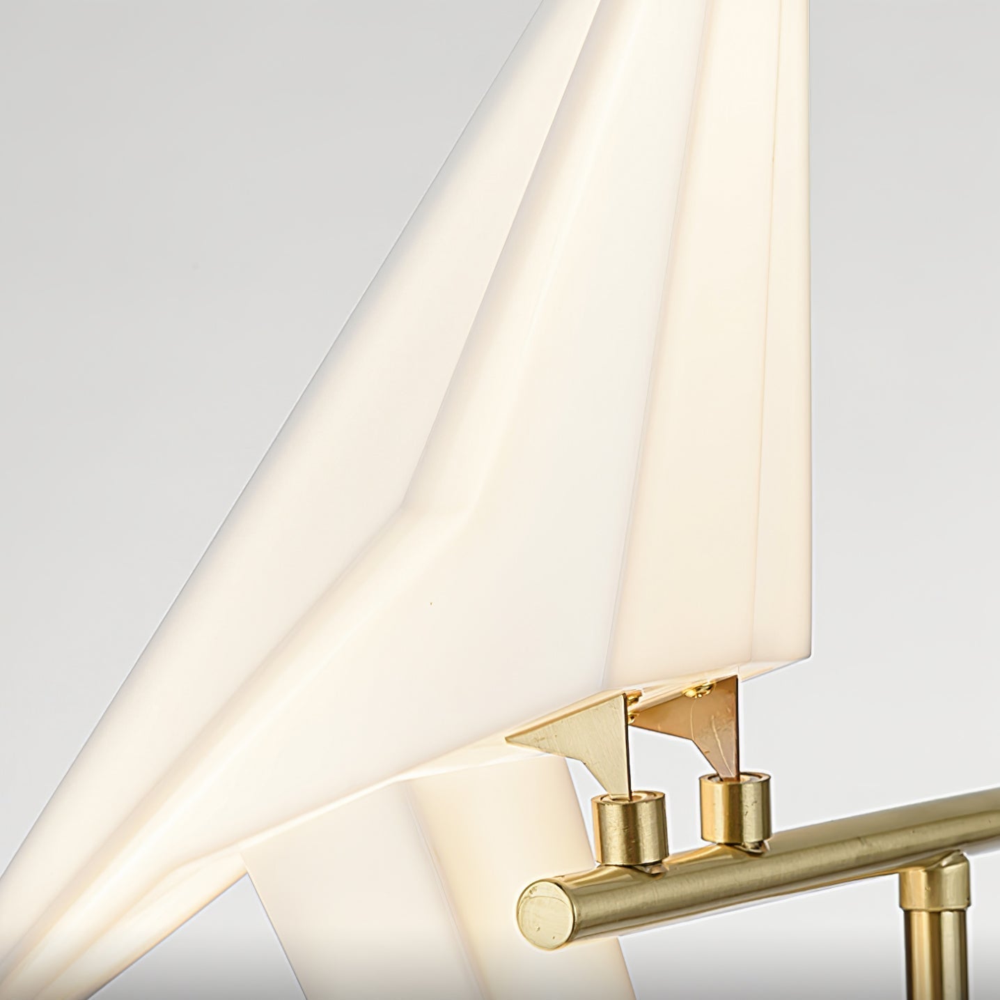 Paper Crane Table Lamp