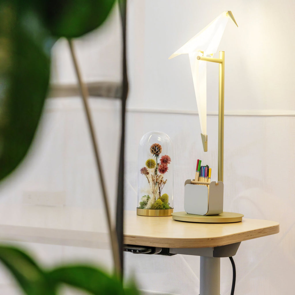 Paper Crane Table Lamp