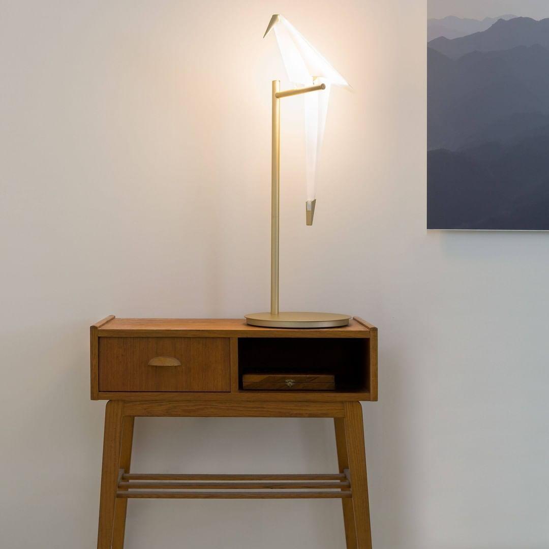Paper Crane Table Lamp