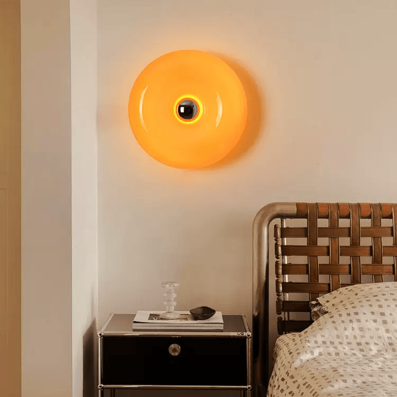 Philya Wall Lamp